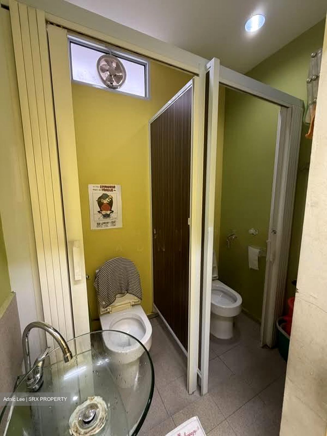 Yong Siak Street (D3), Office #607937251